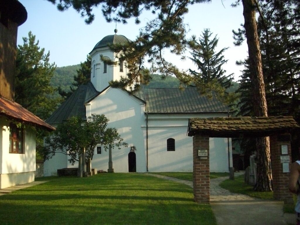 Piperska Cell Monastery1